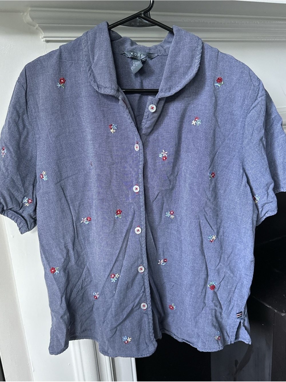 Vintage Koret Short-Sleeve Button Down Shirt with Embroidered Flowers